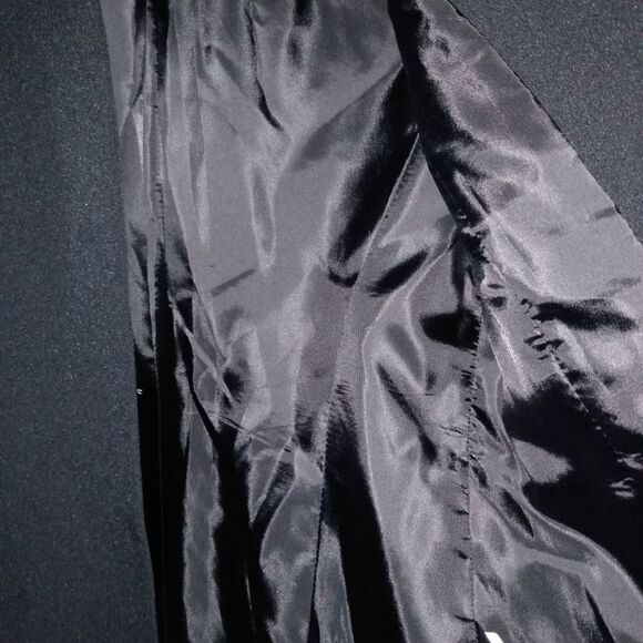 Tahari Arthur S. Levine Petite Blazer with Gold Accents - Picture 8 of 15